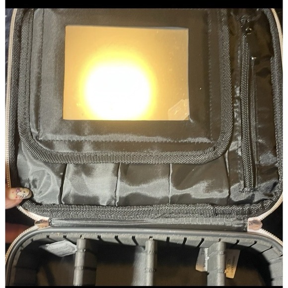 MONAT GLOBAL Handbags - Monat Glow On The Go Travel Case Toiletry Make Up Case Mirror Zip Compartment